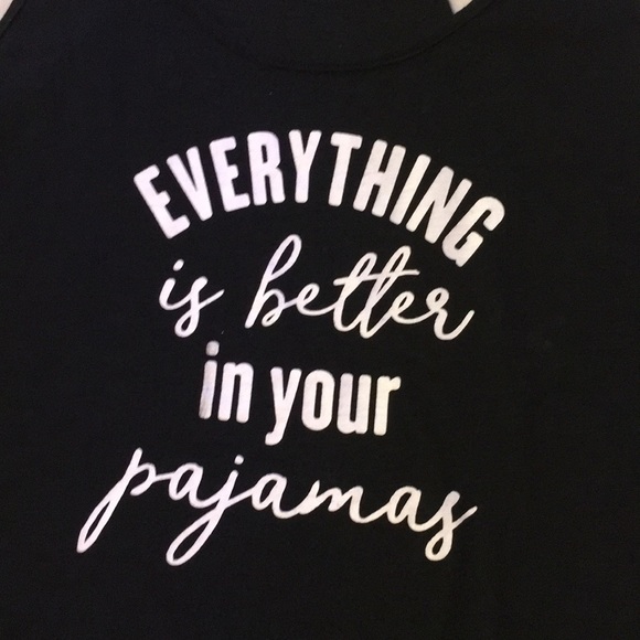 Tank top and shorts (pajamas) - Picture 2 of 4